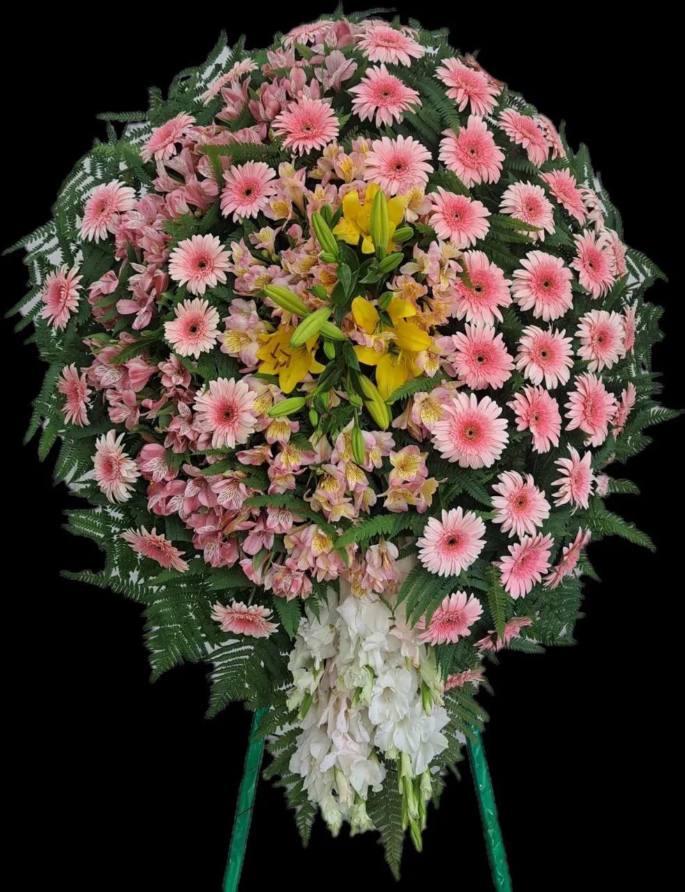 Oval wreath | ծաղիկների առաքում Երևանում