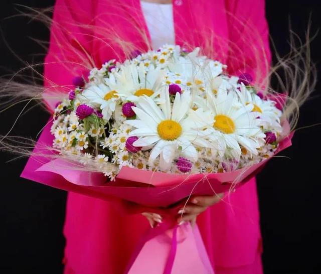 Bunch of chrysanthemums | ծաղիկներ, ծաղկեպսակներ, բույսեր - առաքում Երևան