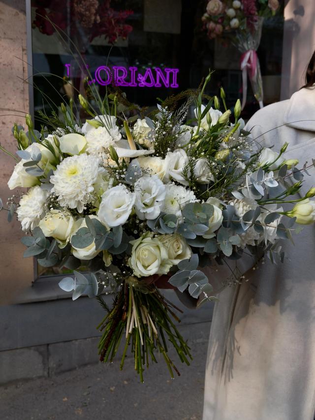 Creative bouquet "White" | ծաղիկների առաքում Երևանում