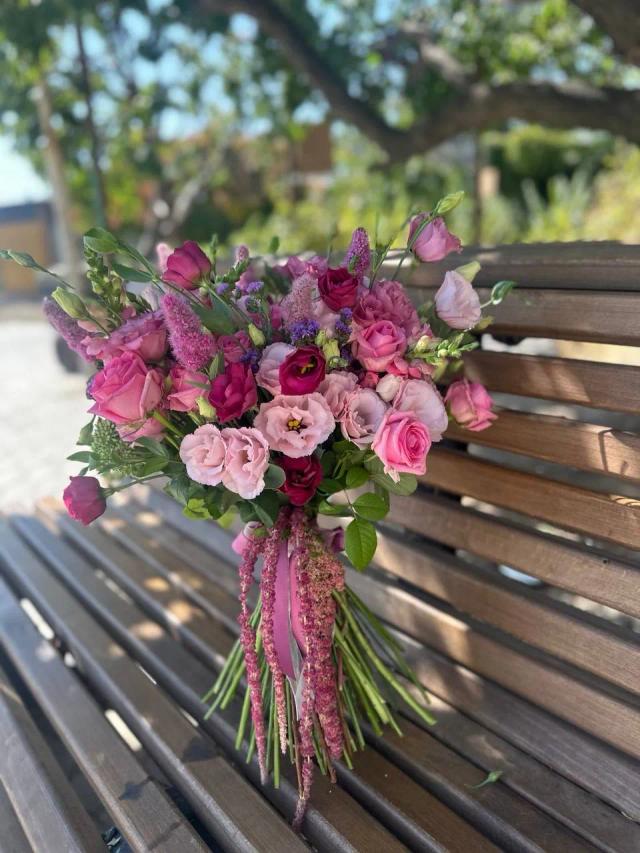 Creative bouquet | ծաղիկների առաքում Երևանում