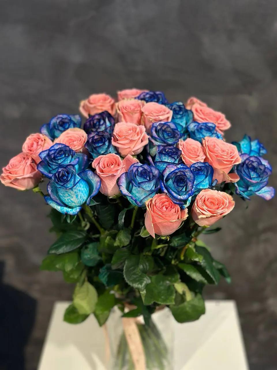 An elegant bouquet of roses | ծաղիկների առաքում Երևանում