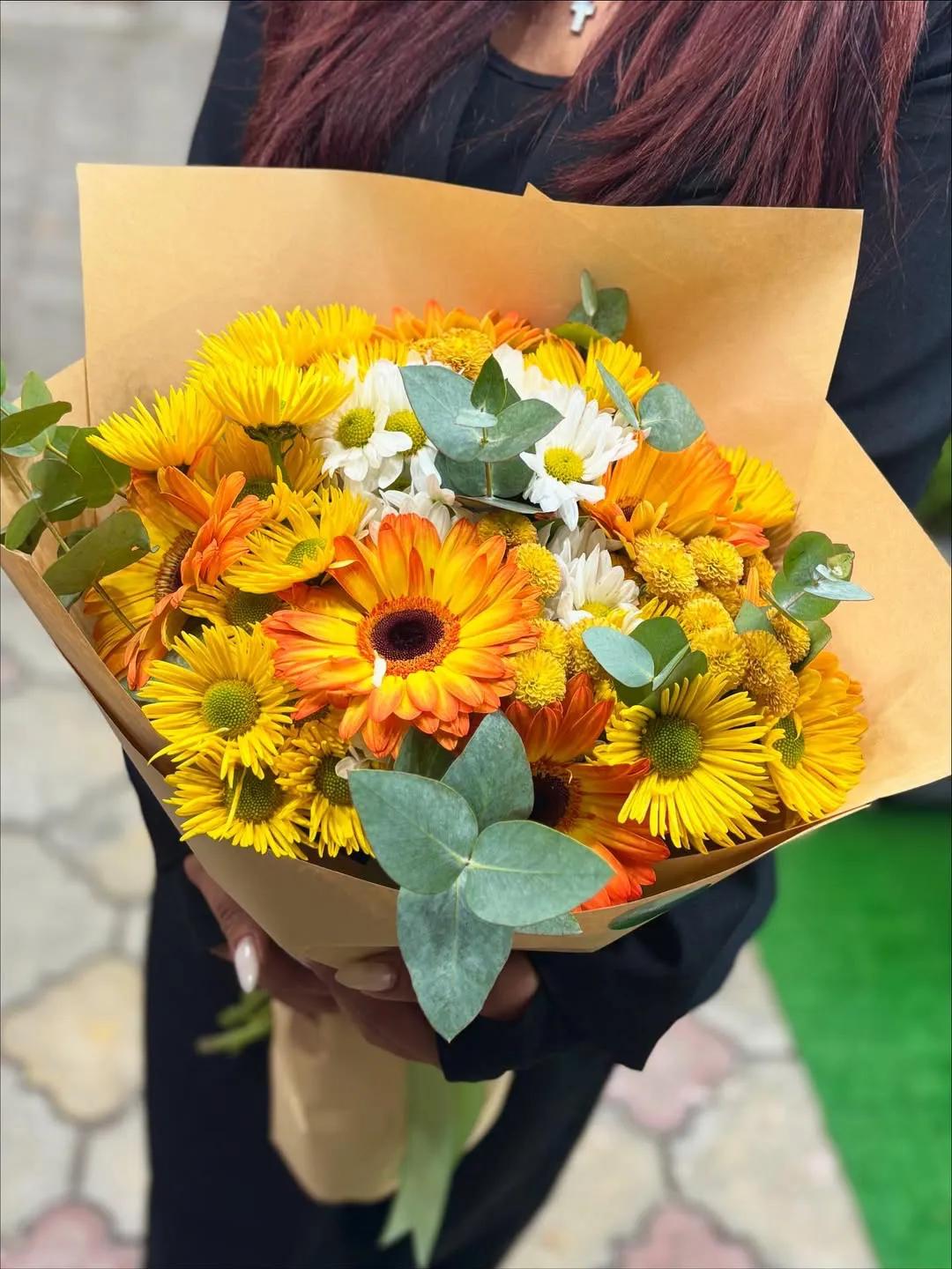 Yellow bunch | ծաղիկների առաքում Երևանում